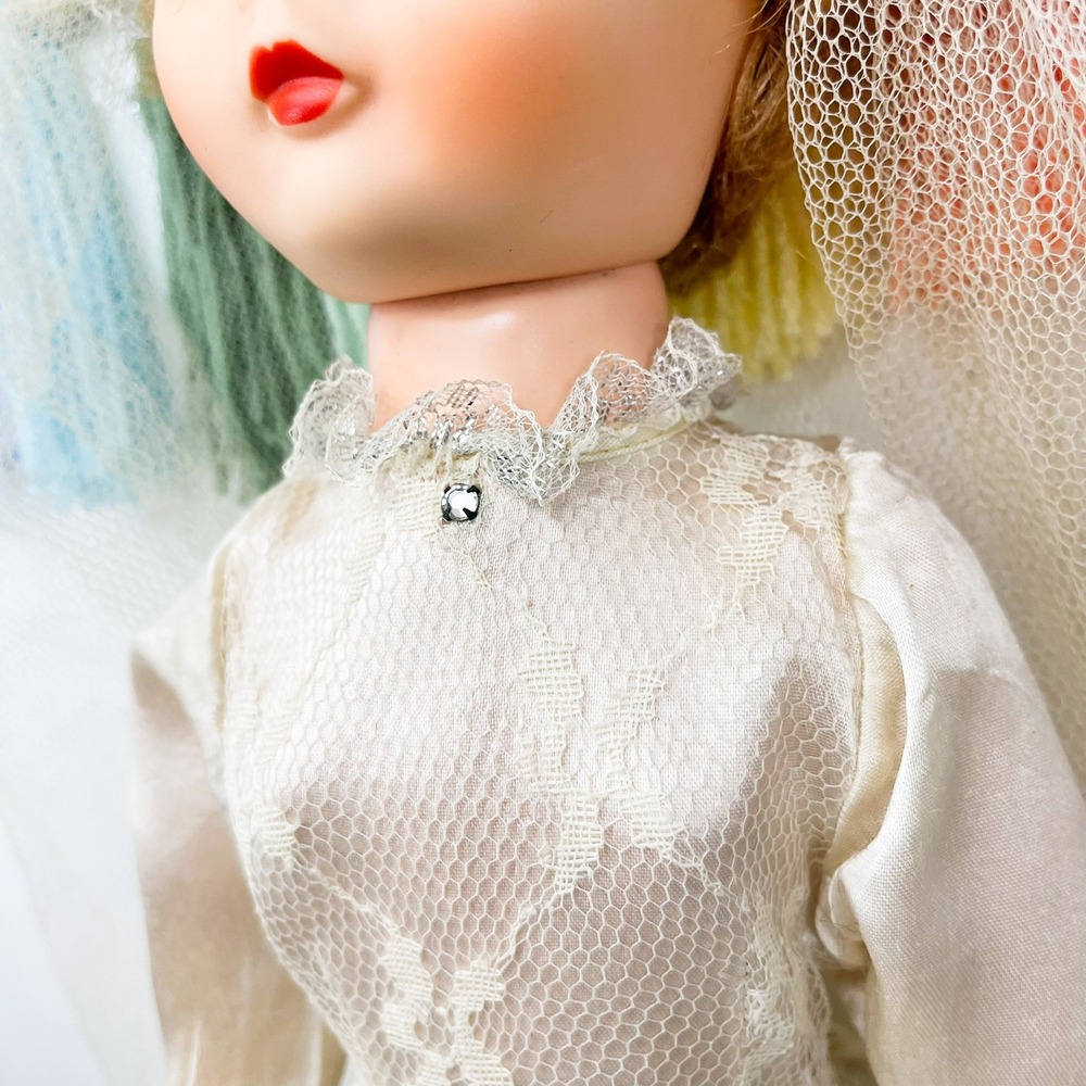Vintage 24 Inch Bride Doll White Satin Lace Wedding Dress Veil 1950s Sleep Eyes - Picture 10 of 15